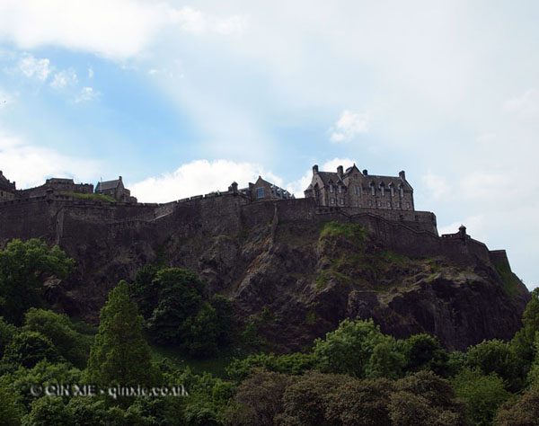 Edinburgh castle by Qin Xie